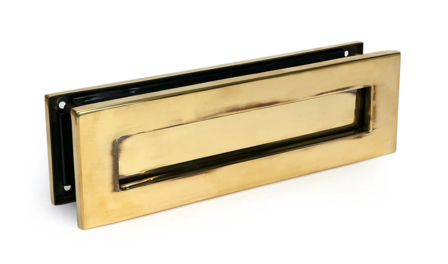 FTA 92127 AGED BRASS TRADITIONAL LETTERBOX
