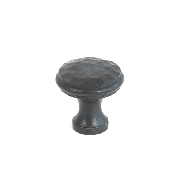 FTA 33196 BEESWAX HAMMERED CABINET KNOB - SMALL