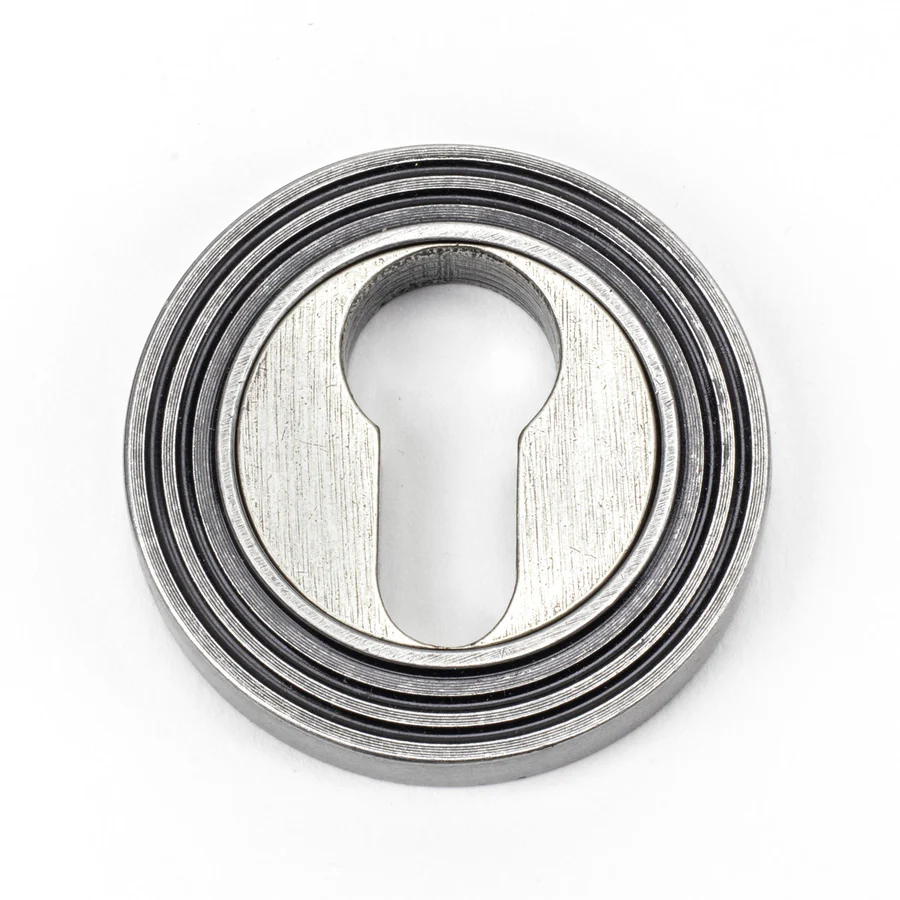 FTA 45729 PEWTER ROUND EURO ESCUTCHEON (BEEHIVE)