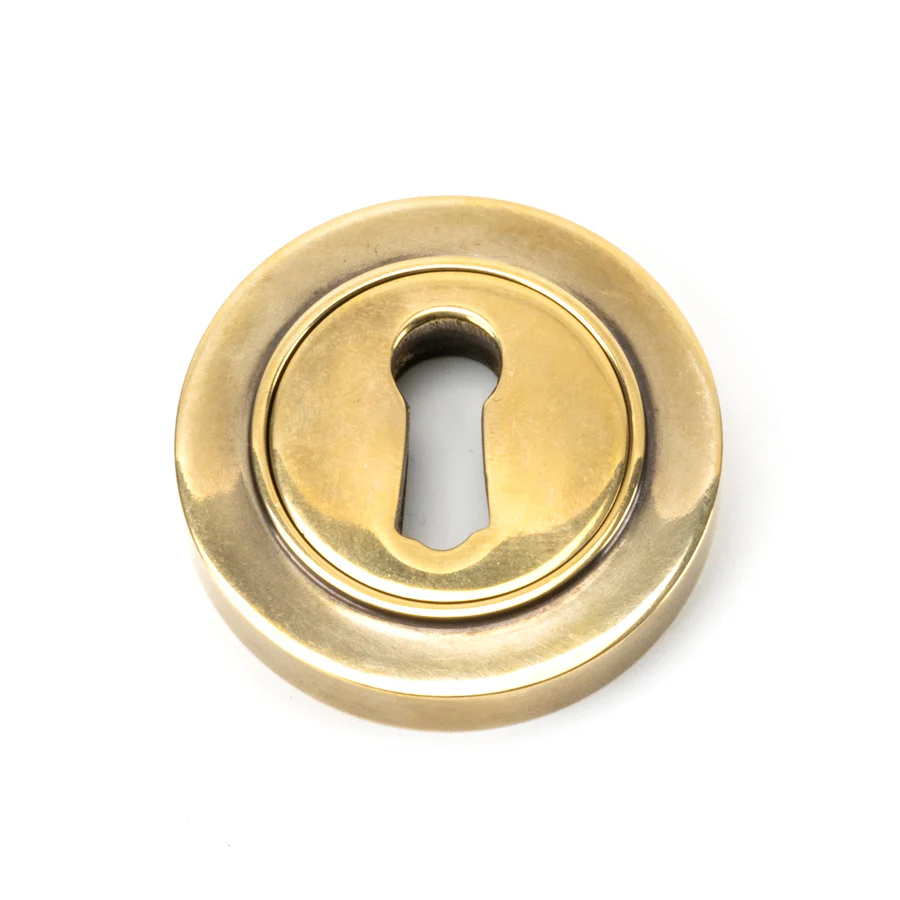 FTA 45683 AGED BRASS ROUND ESCUTCHEON (PLAIN)
