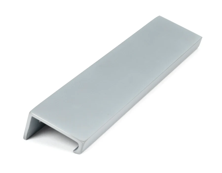 FTA 50728 SATIN CHROME 200MM PLAIN EDGE PULL