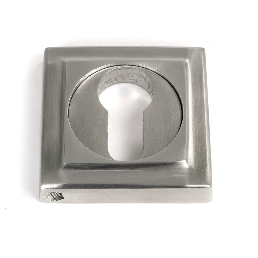 FTA 49875 SATIN MARINE SS (316) ROUND EURO ESCUTCHEON (SQUARE)