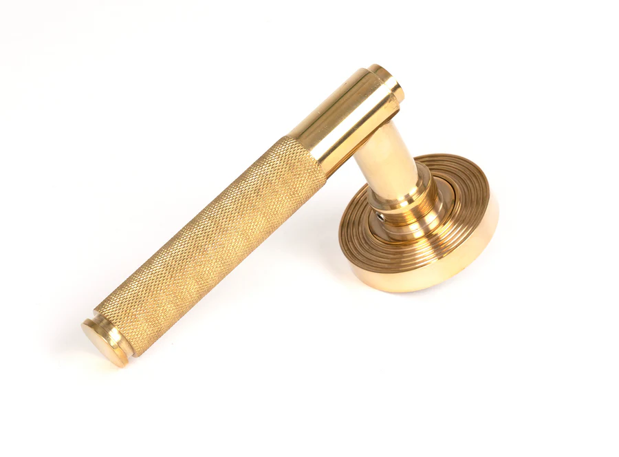 FTA 50610 POLISHED BRASS BROMPTON LEVER ON ROSE SET (BEEHIVE) - UNSPRUNG