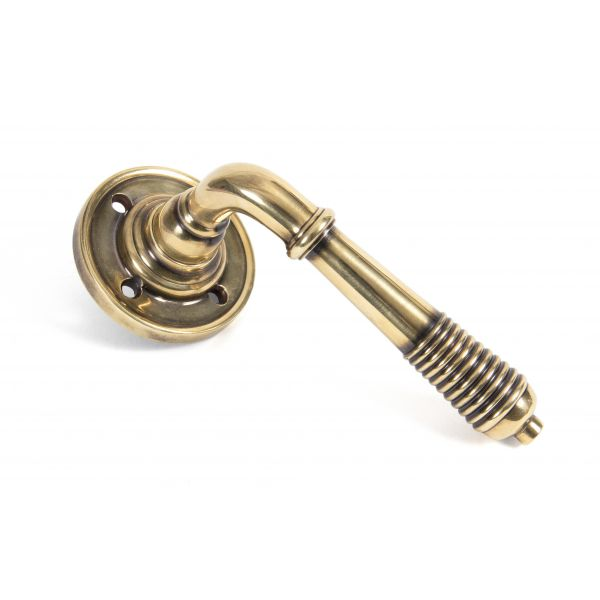 FTA 33087 AGED BRASS REEDED LEVER ON ROSE SET