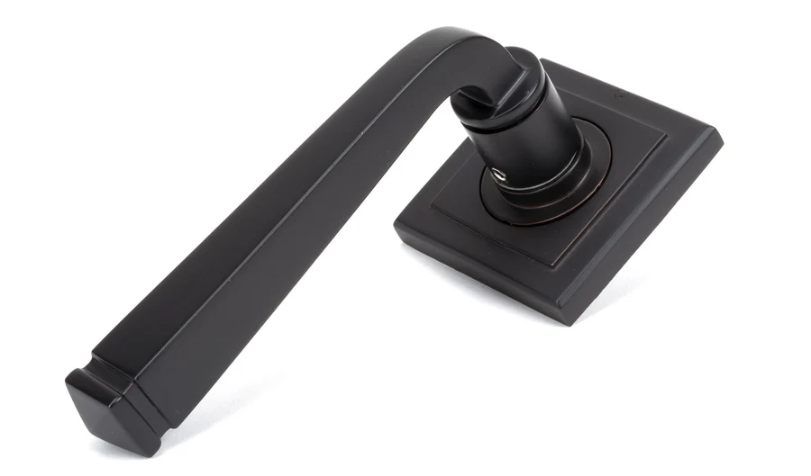 FTA 46092 AGED BRONZE AVON ROUND LEVER ON ROSE SET (SQUARE)