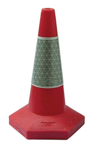 STANDARD ROAD CONE 450MM (18")