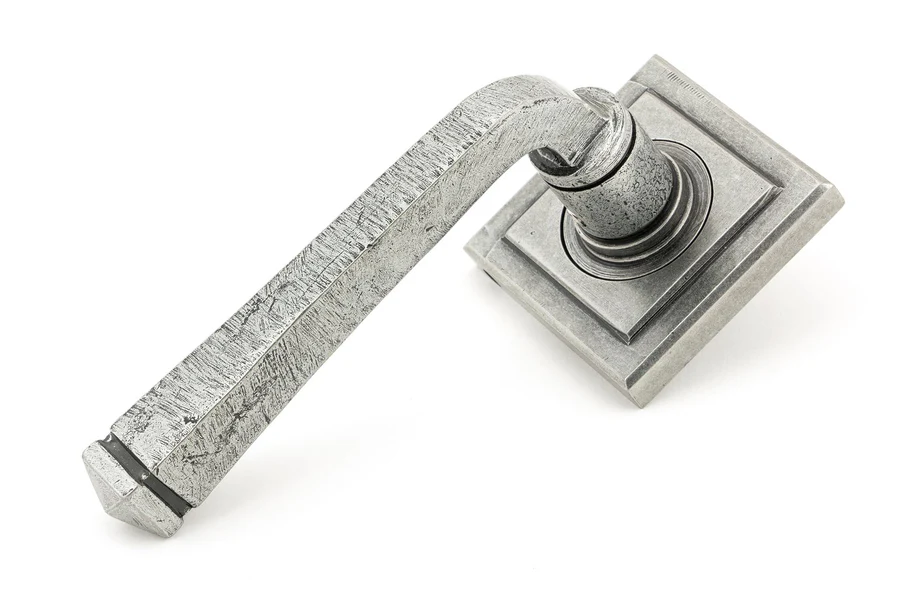 FTA 45634 PEWTER AVON ROUND LEVER ON ROSE SET (SQUARE)