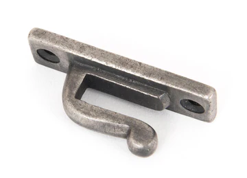 FTA 33669 PEWTER HOOK PLATE