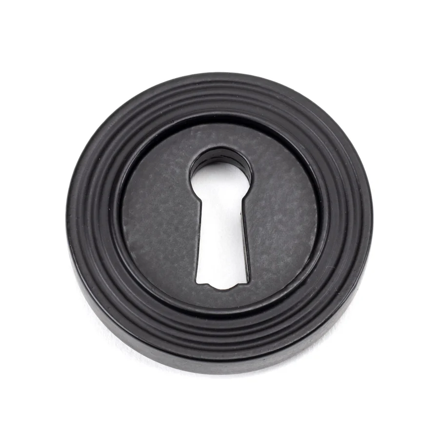 FTA 49538 MATT BLACK ROUND ESCUTCHEON (BEEHIVE)